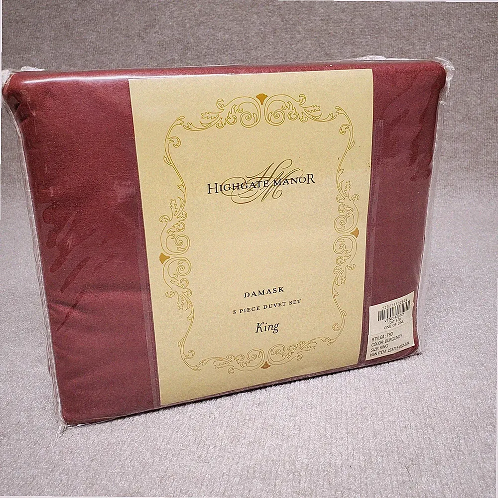 Highgate Manor Damask (King) Duvet Cover Set With 2 Pillow Shams (Burgundy)
