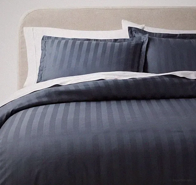 Threshold Full/Queen Luxe Striped Damask Duvet Set, New