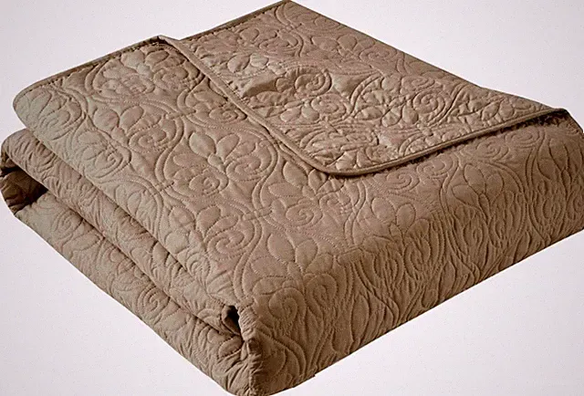 Throw Blanket Reversible Damask Quilting Design Soft Pre-washed Microfiber